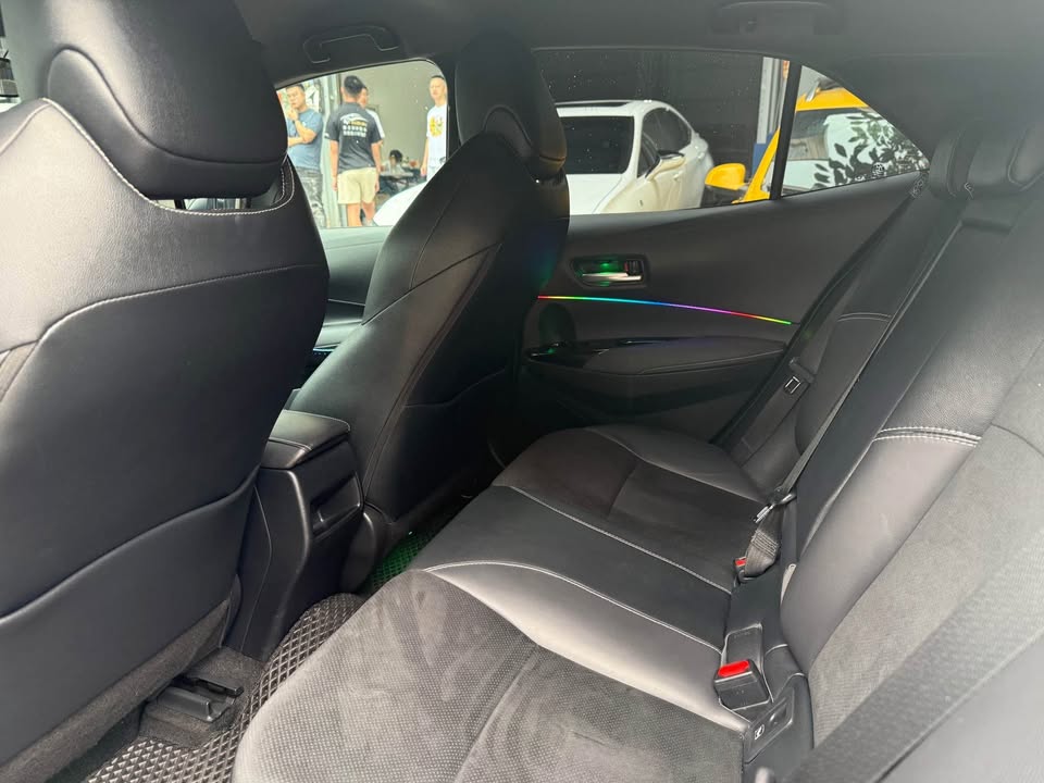 2021年 Toyota Corolla Auris sport旗艦 中古車照片 - Orange Garage