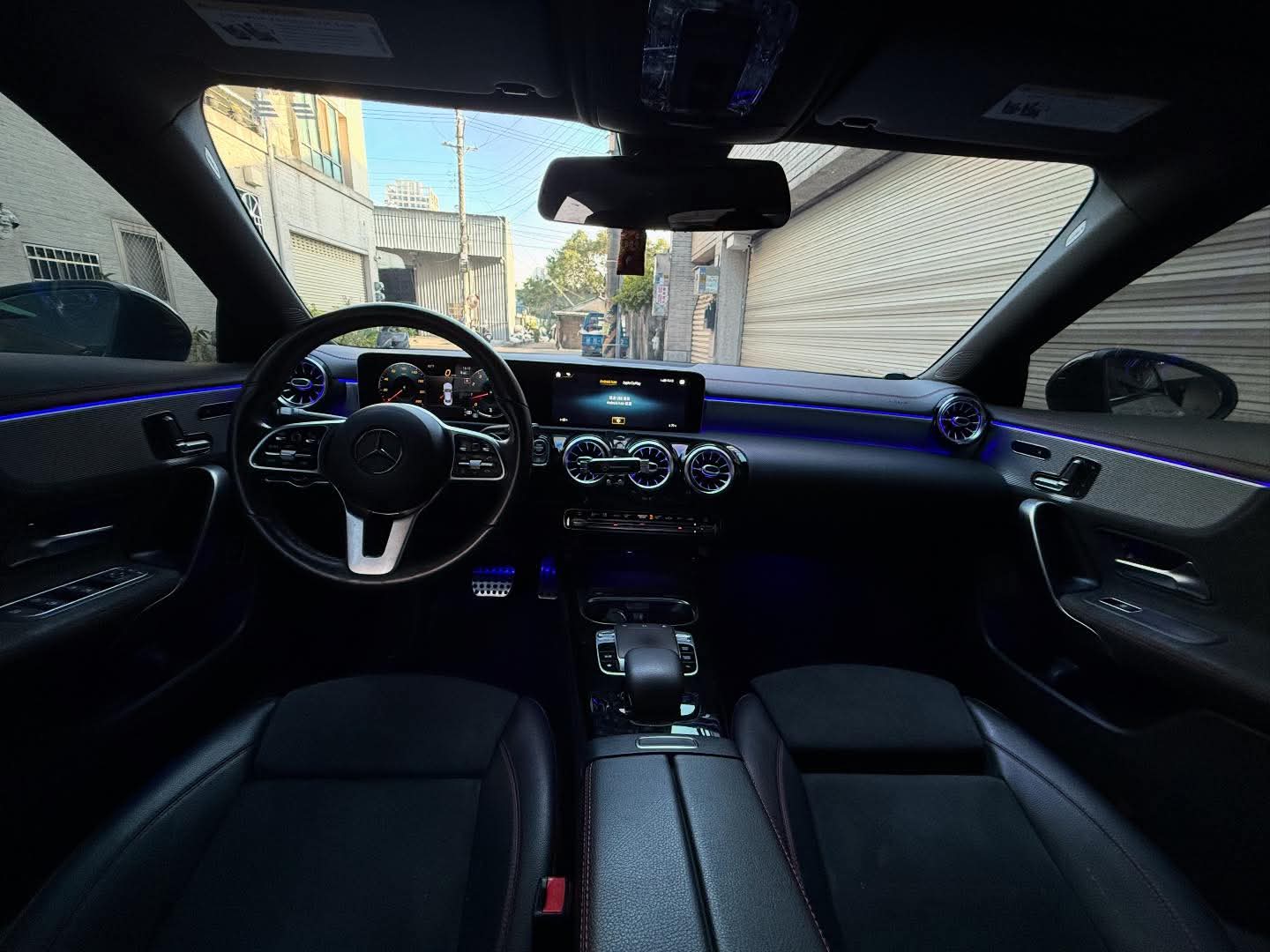 2020年 Mercedes-Benz CLA 250 AMG 中古車照片 - Orange Garage