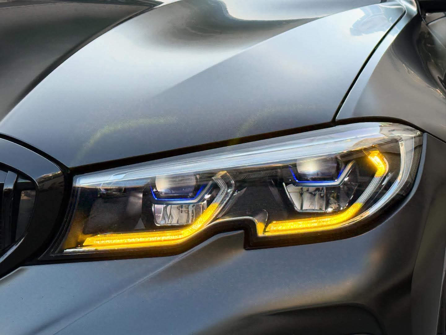 2022年 BMW 3 Series 320I Touring M-Sport 中古車照片 - Orange Garage