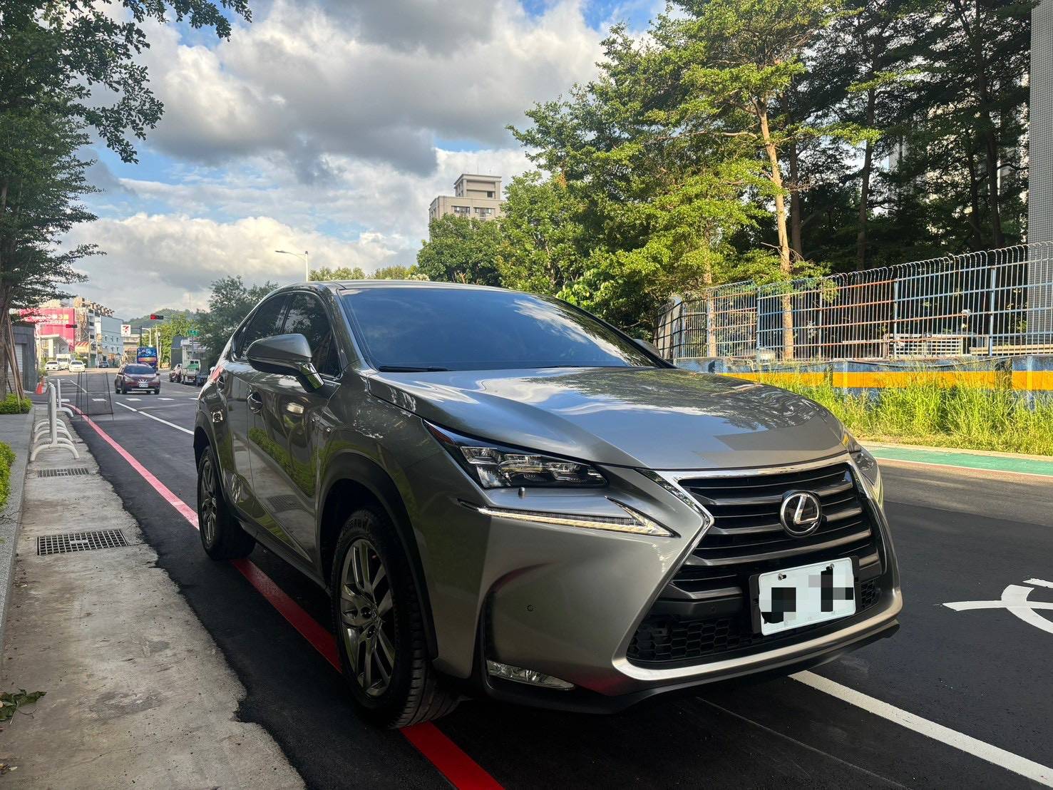 2016年 Lexus NX200t 豪華版 中古車照片 - 澄色車庫