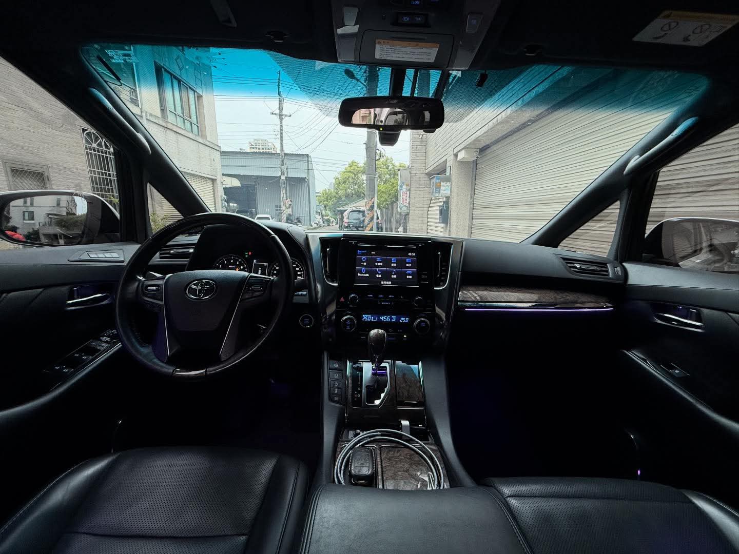 2019年 Toyota Alphard 3.5 中古車照片 - Orange Garage
