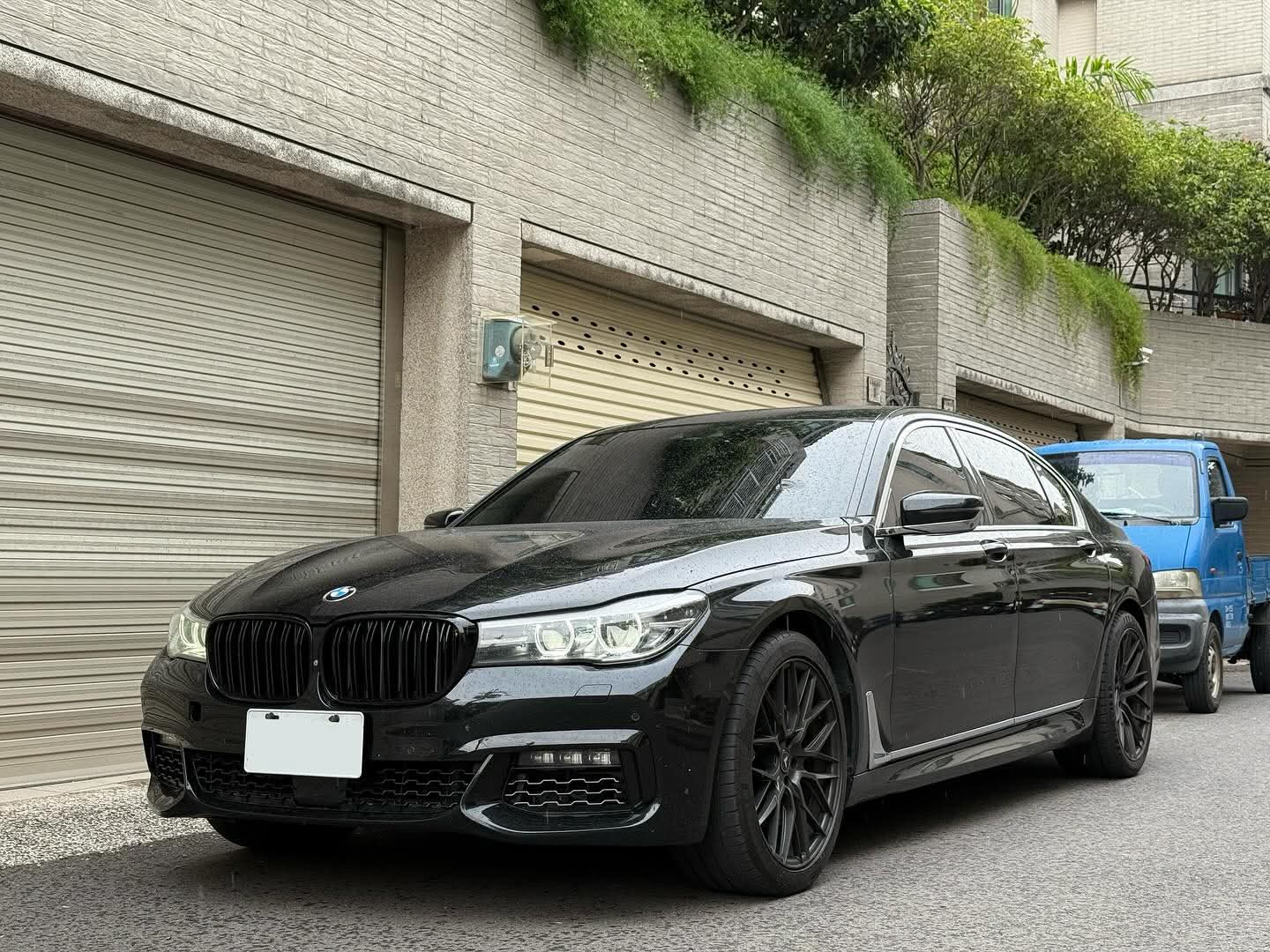 2016年 BMW 7 Series 740LI 中古車照片 - Orange Garage