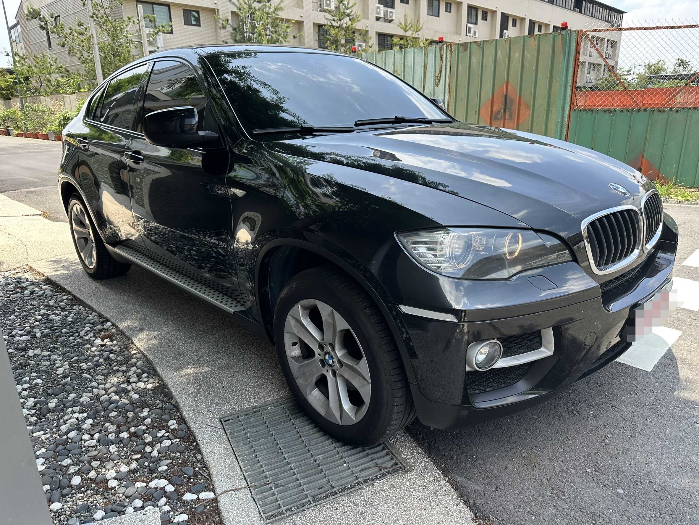 2013年 BMW X6 xDrive35i 中古車照片 - 澄色車庫