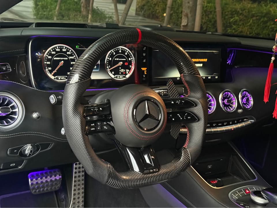 2015年 Mercedes-Benz AMG S63 Coupe AMG 中古車照片 - Orange Garage