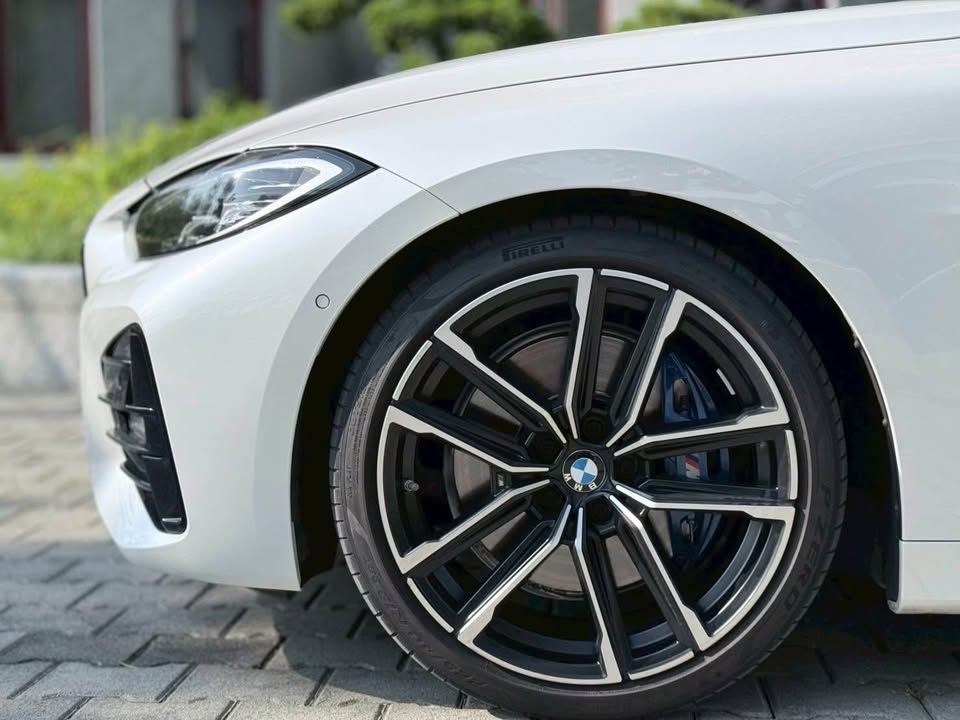 2022年 BMW 4 Series 430i coupe 中古車照片 - Orange Garage