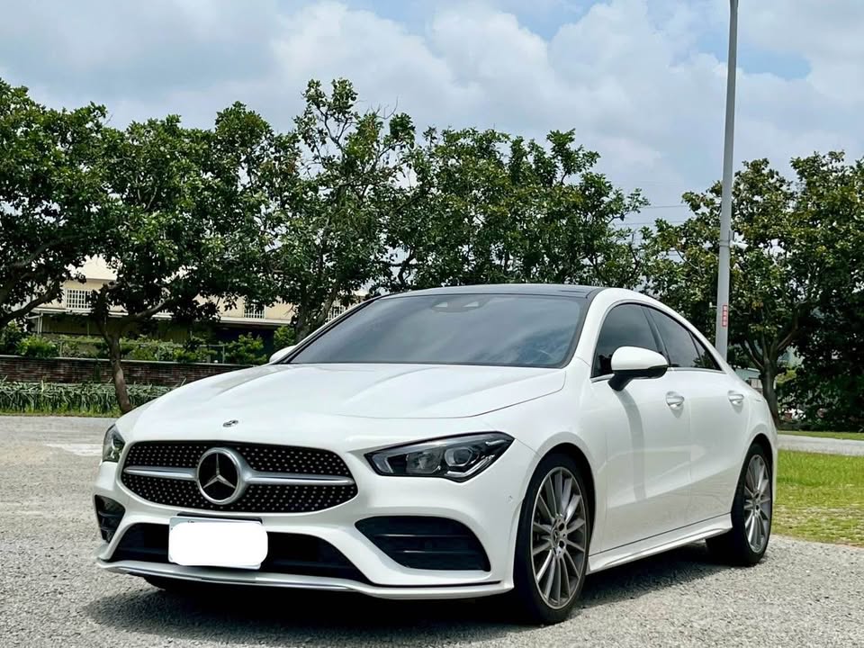 2022年 Mercedes-Benz CLA 250 AMG 總代理 中古車照片 - Orange Garage
