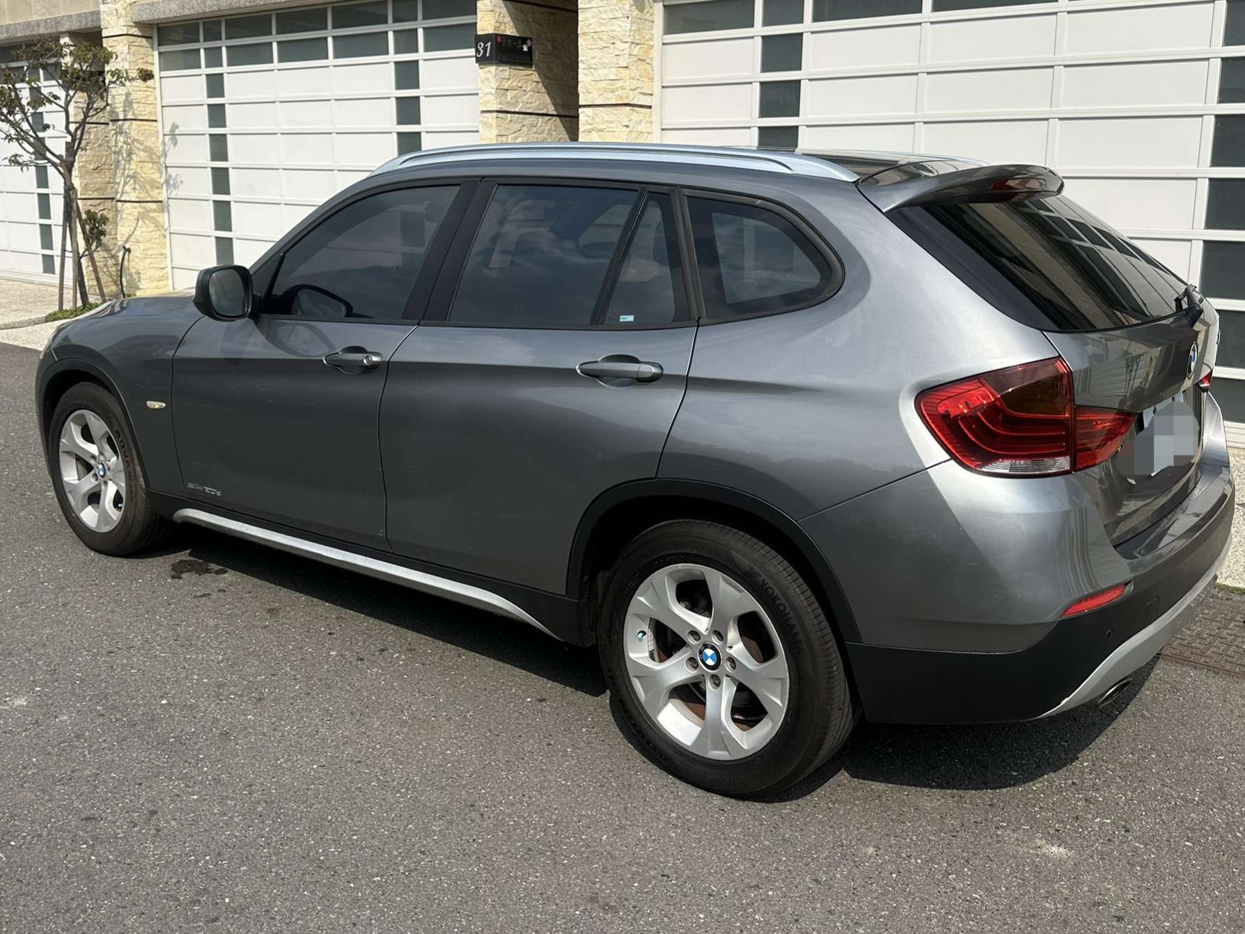 2012年 BMW X1 中古車照片 - 澄色車庫