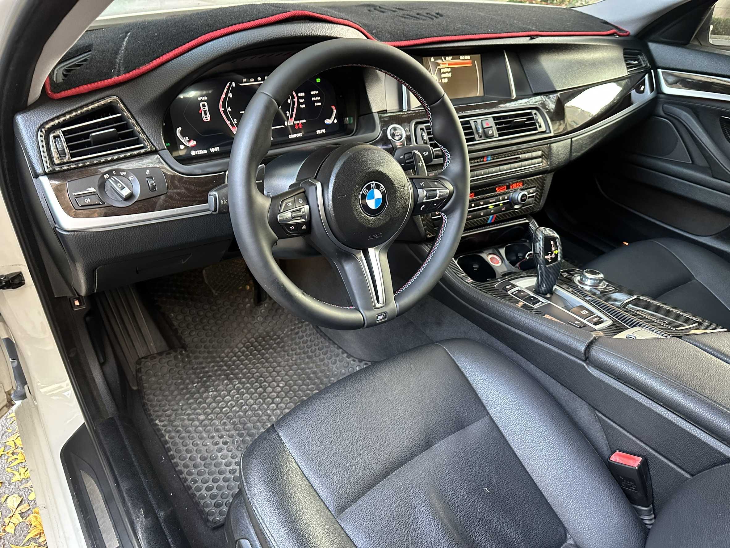 2014年 BMW 5 Series 520d 中古車照片 - 澄色車庫