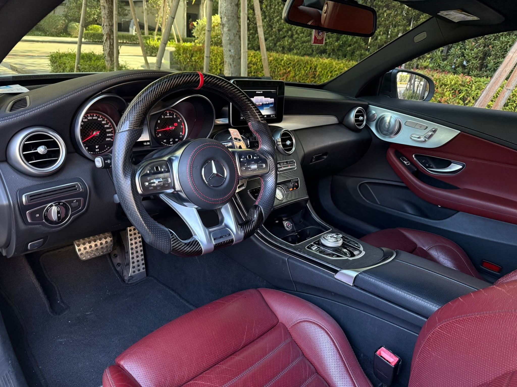 2016年 Mercedes-Benz C-Class C300 Coupe AMG 中古車照片 - Orange Garage