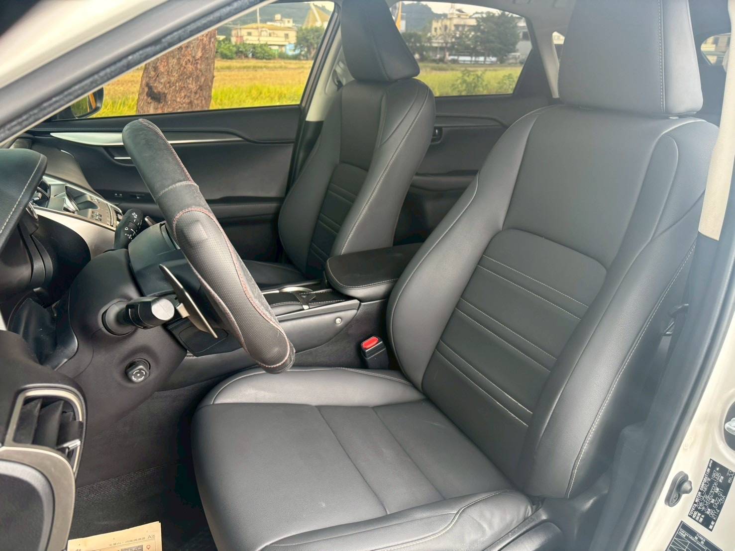 2019年 Lexus NX200 菁英版 中古車照片 - 澄色車庫