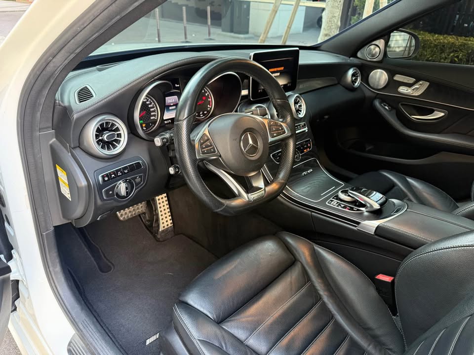 2015年 Mercedes-Benz C-Class C450 Estate AMG 中古車照片 - Orange Garage