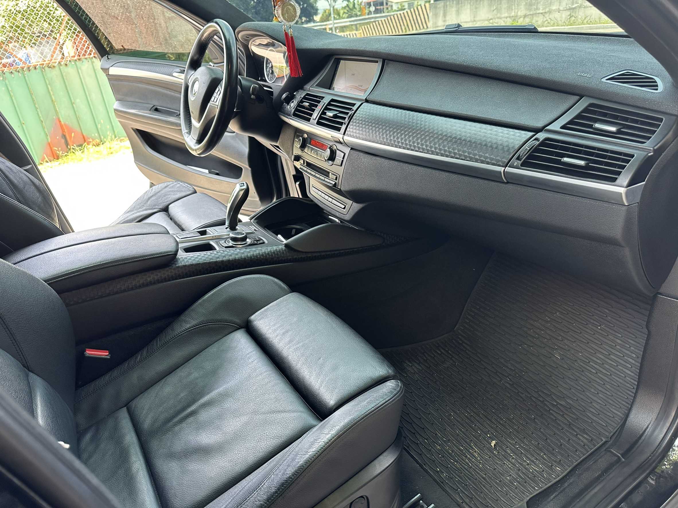 2013年 BMW X6 xDrive35i 中古車照片 - 澄色車庫