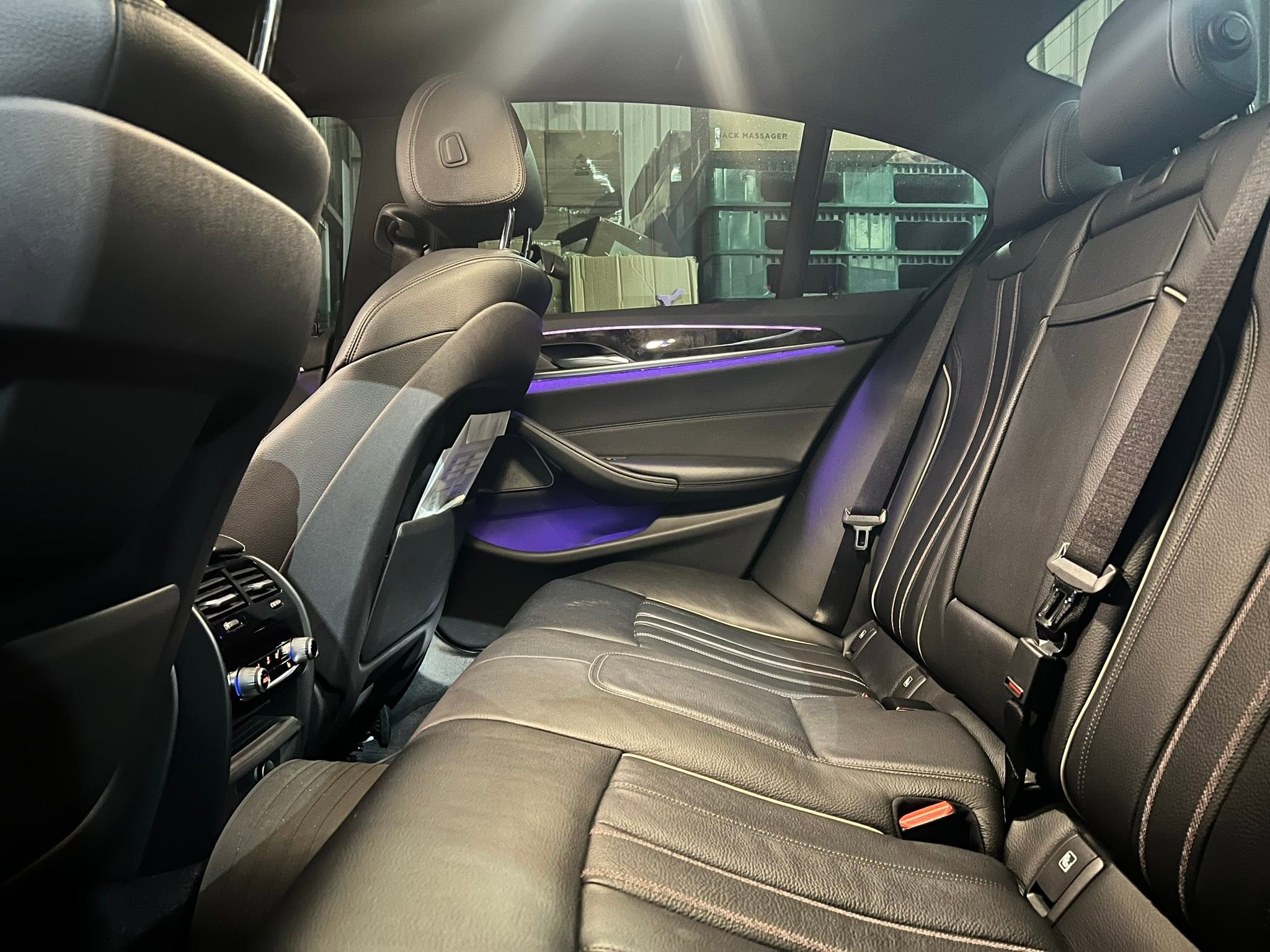 2018年 BMW 5 Series 530I M-Sport 中古車照片 - Orange Garage