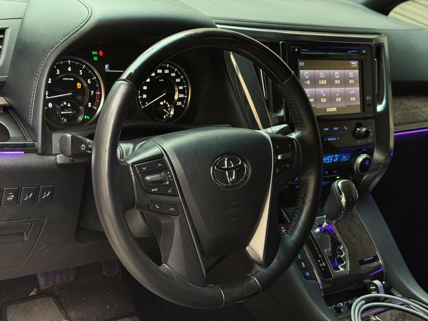 2019年 Toyota Alphard 3.5 中古車照片 - Orange Garage
