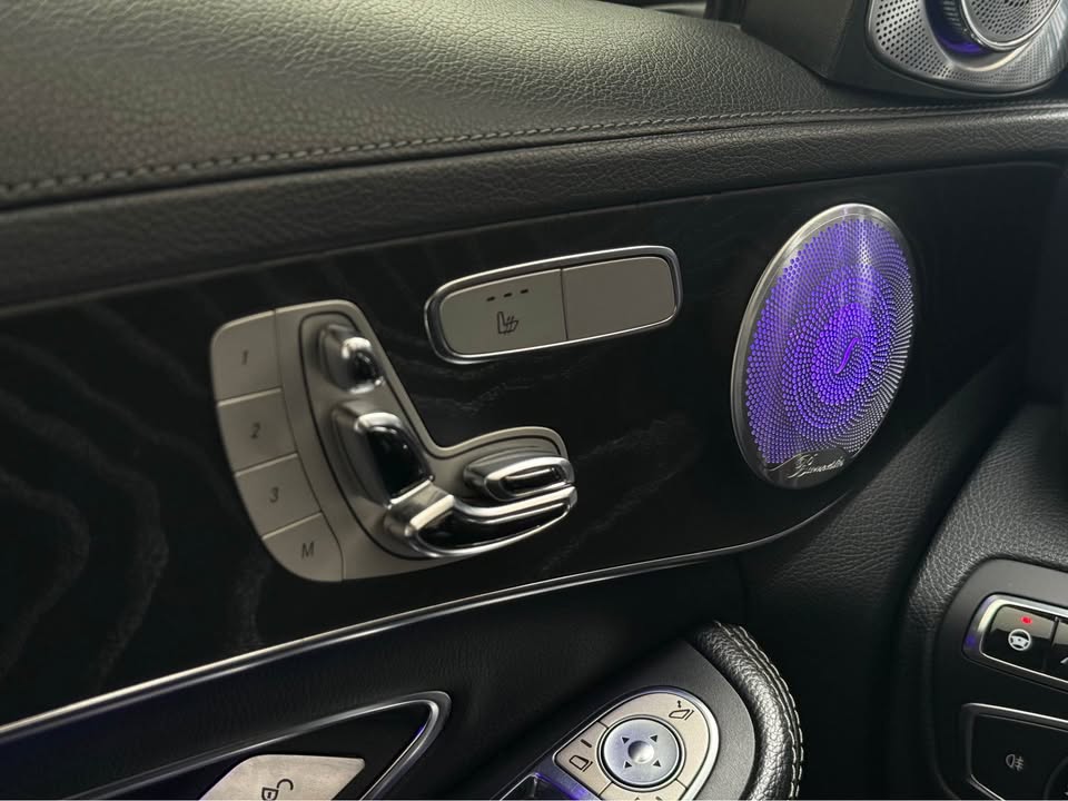 2014年 Mercedes-Benz C-Class C400 AMG 中古車照片 - Orange Garage
