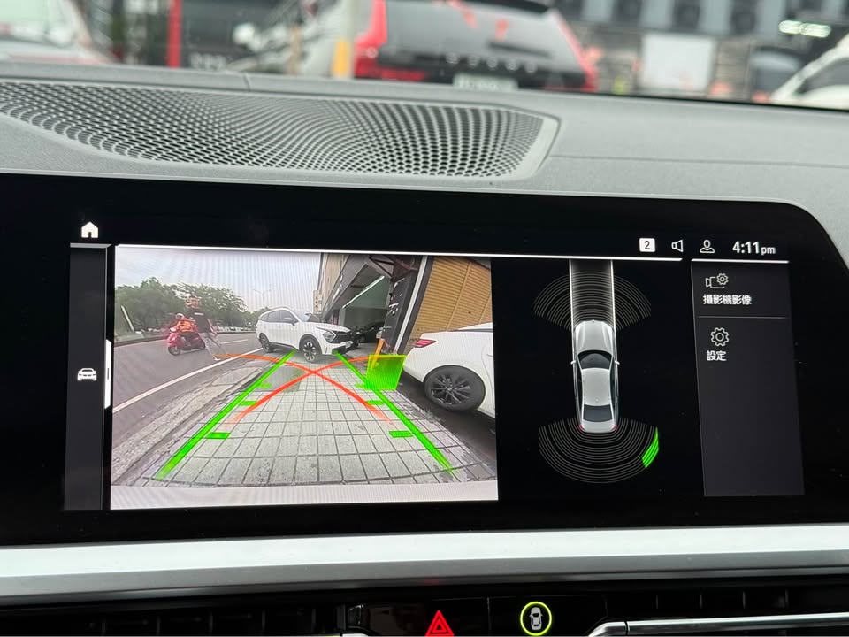 2019年 BMW 3 Series 330I M-Sport 中古車照片 - Orange Garage