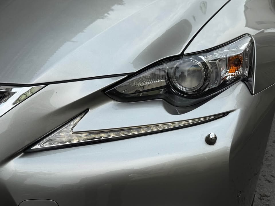 2013年 Lexus IS300h F-SPORT 中古車照片 - Orange Garage