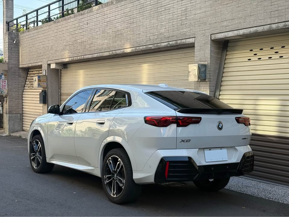 2024年 BMW X2 20i SDRIVE 中古車照片 - Orange Garage