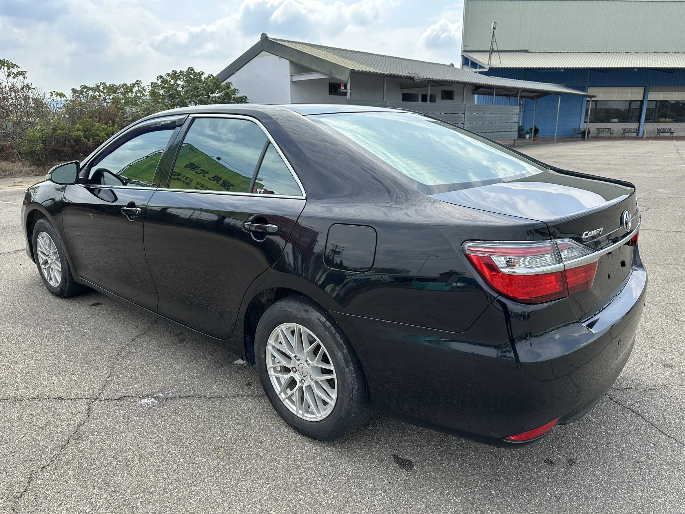 2015年 Toyota Camry 2.0 中古車照片 - 澄色車庫