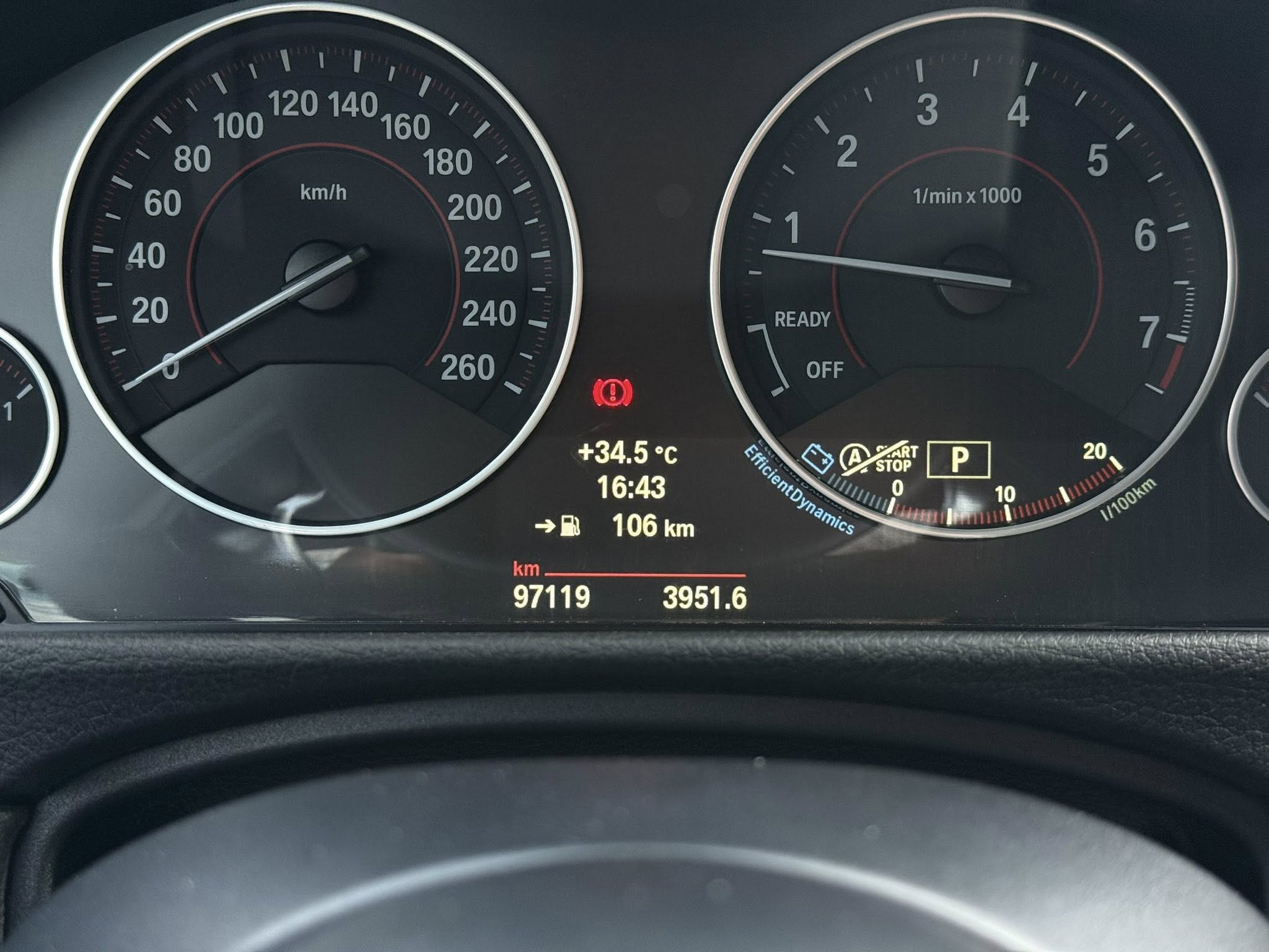 2013年 BMW 4 Series 435I coupe 中古車照片 - Orange Garage