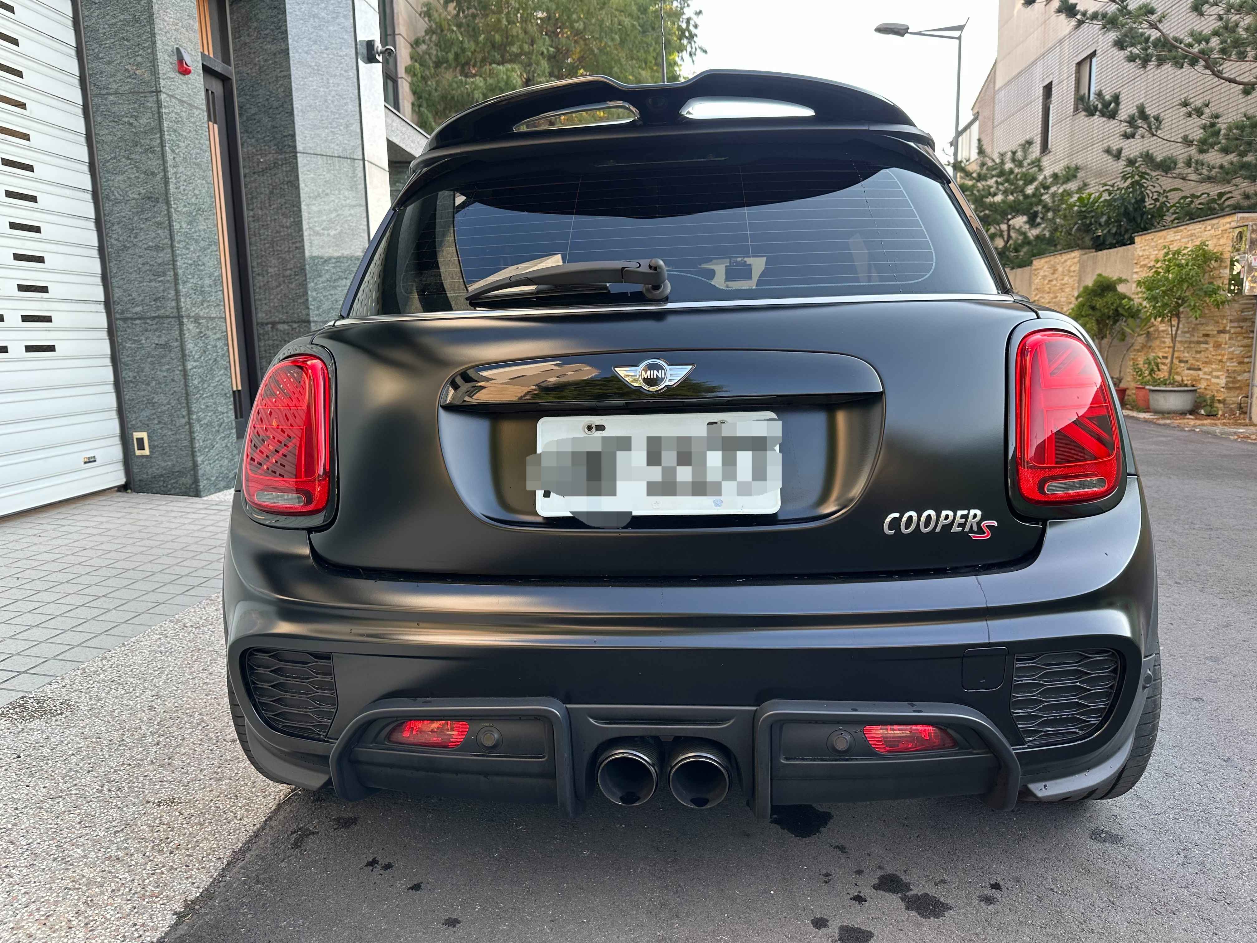 2015年 Mini Cooper S 3-Door 2.0 JCW版 中古車照片 - 澄色車庫