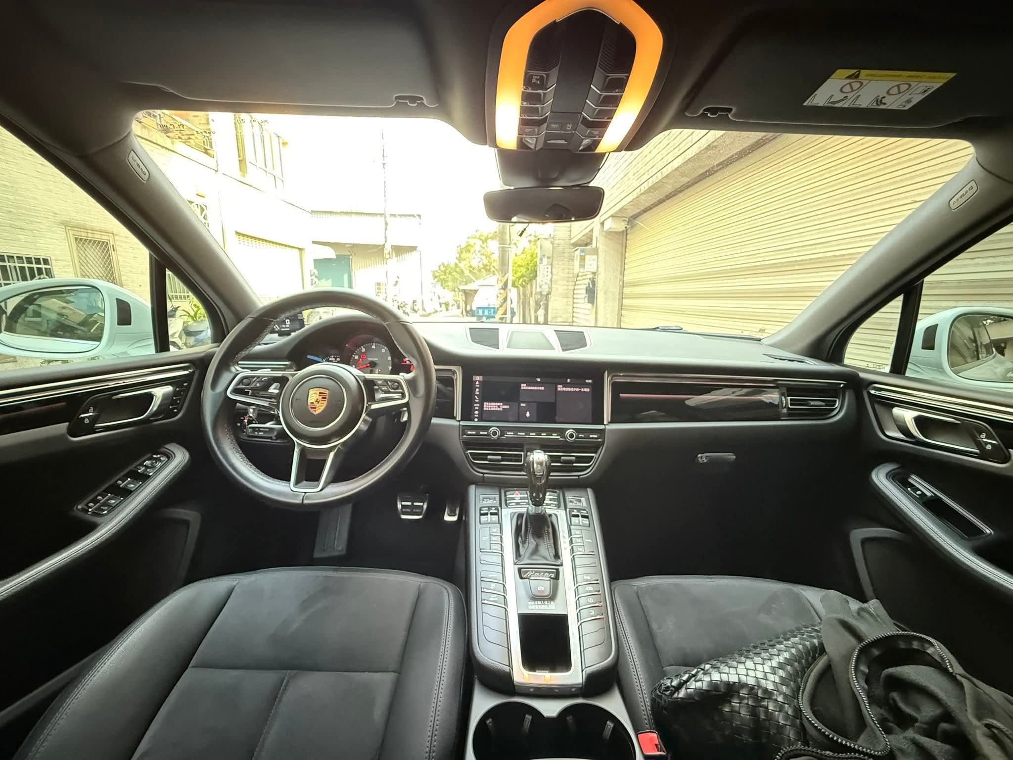 2019年 Porsche Macan S 中古車照片 - Orange Garage