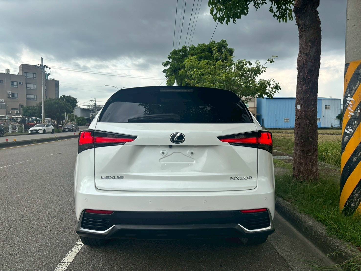 2019年 Lexus NX200 菁英版 中古車照片 - 澄色車庫