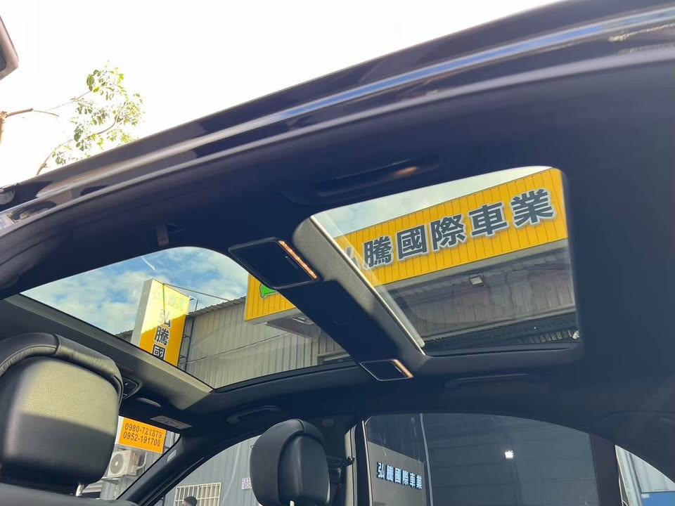 2014年 Mercedes-Benz S-Class S400 AMG 中古車照片 - Orange Garage