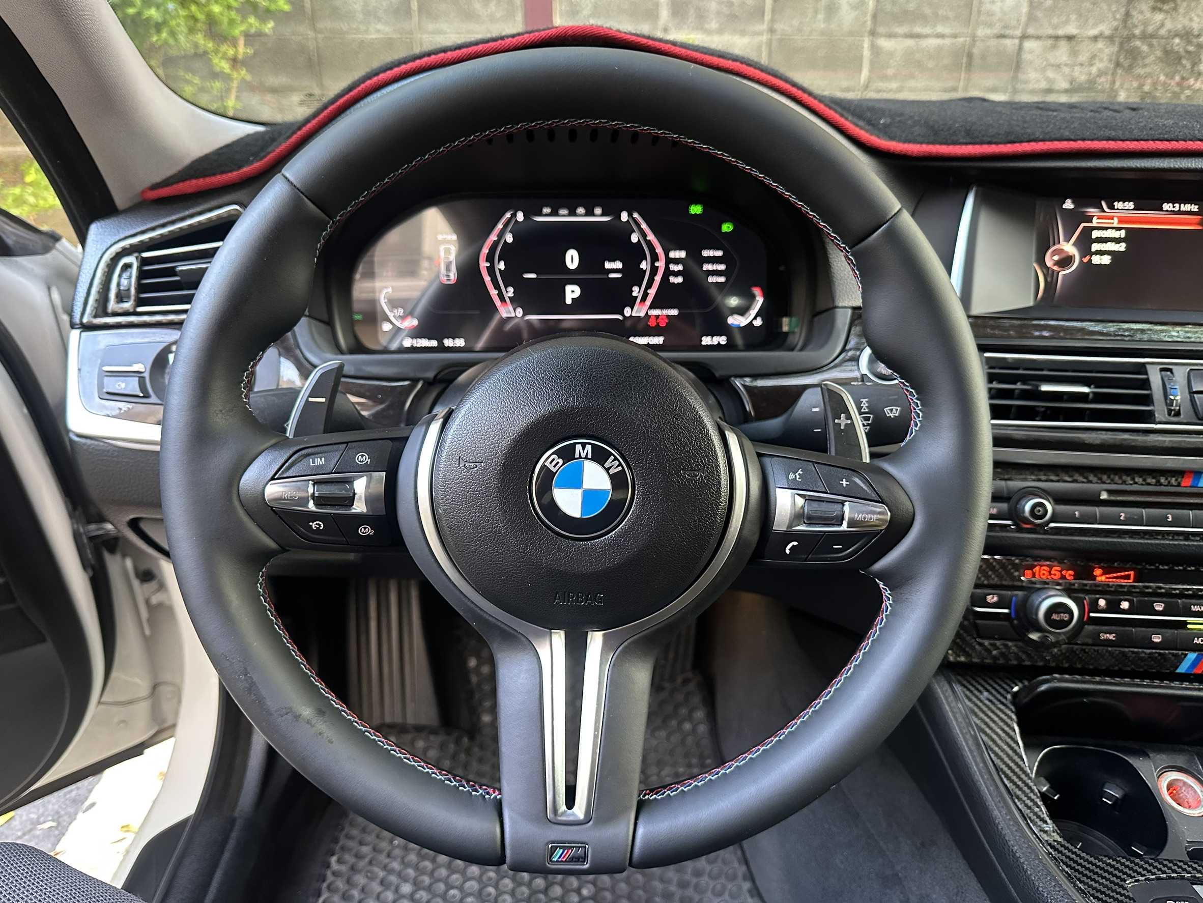 2014年 BMW 5 Series 520d 中古車照片 - 澄色車庫