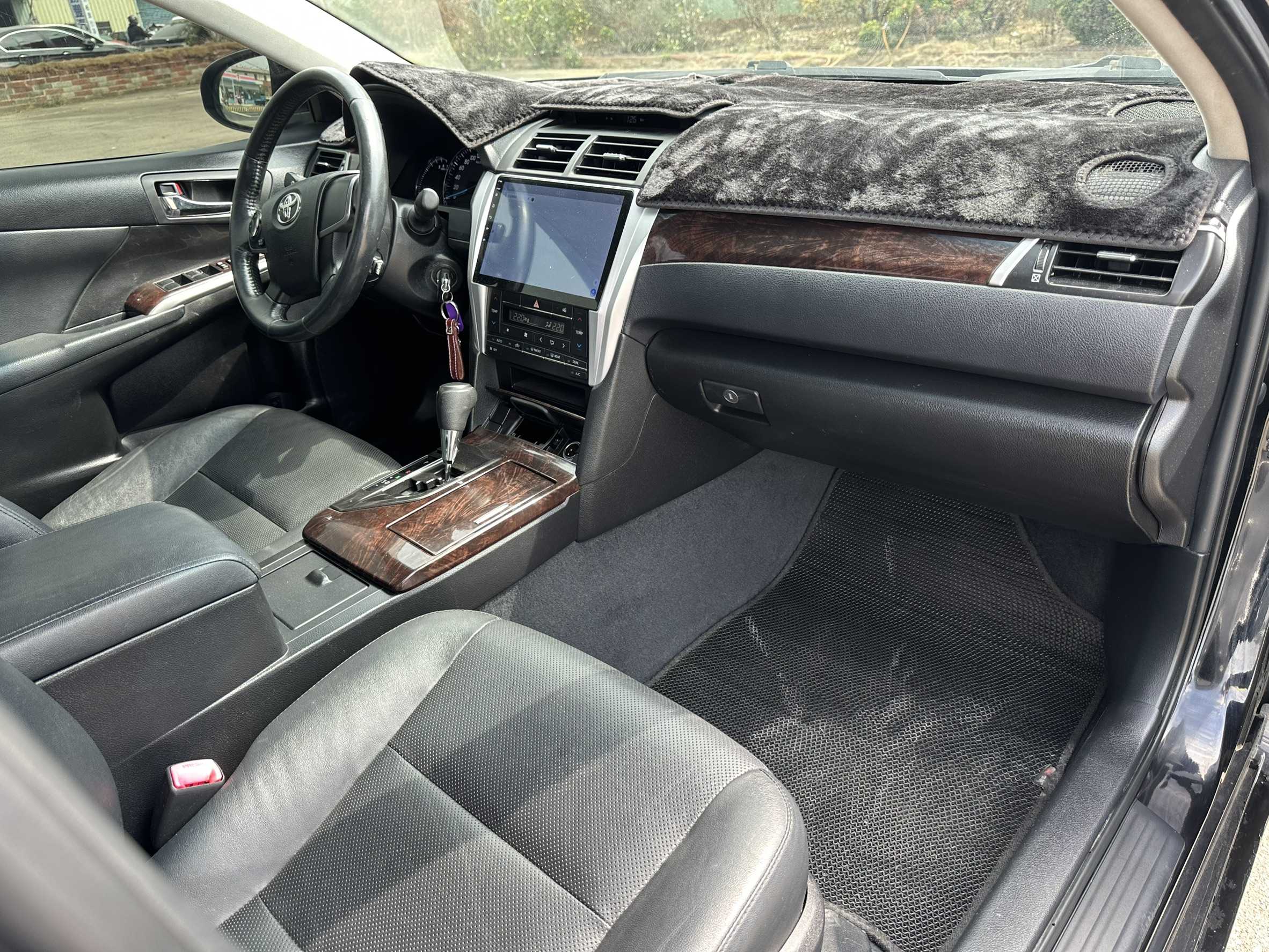 2015年 Toyota Camry 2.0 中古車照片 - 澄色車庫