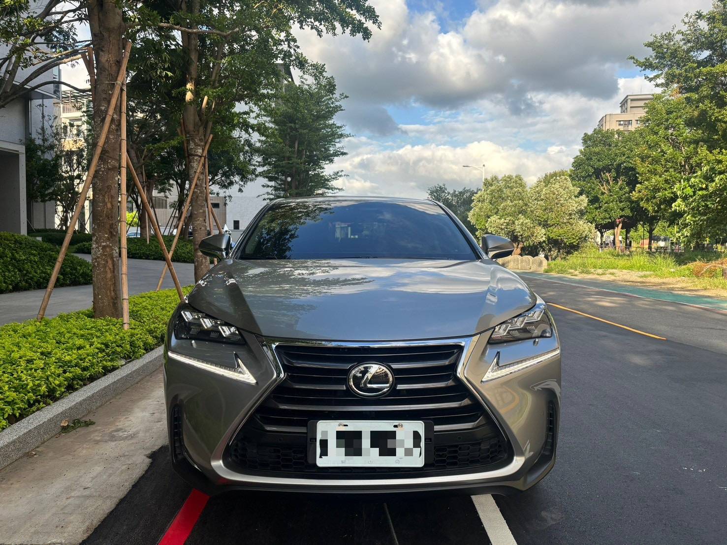 2016年 Lexus NX200t 豪華版 中古車照片 - 澄色車庫
