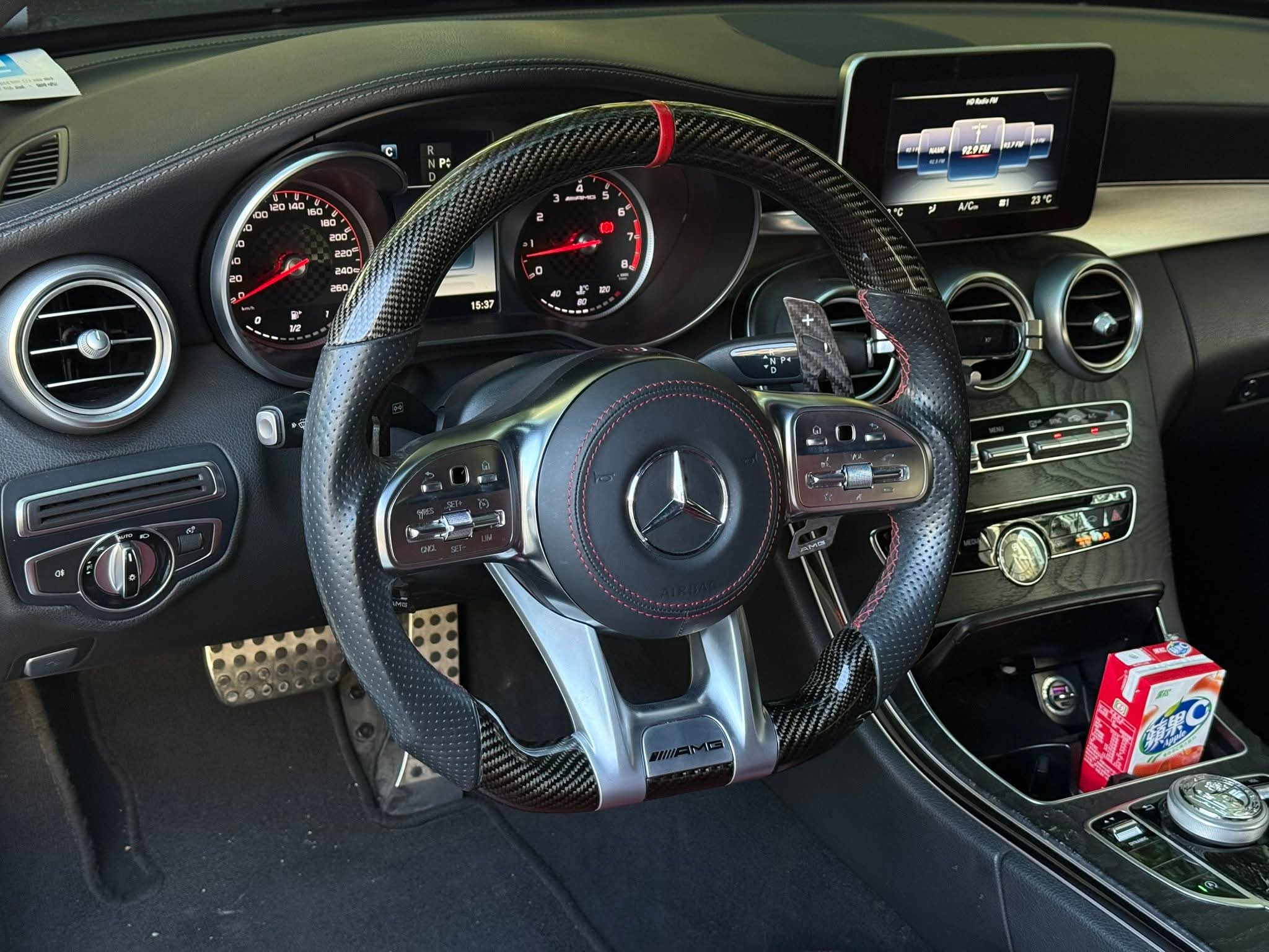 2016年 Mercedes-Benz C-Class C300 Coupe AMG 中古車照片 - Orange Garage