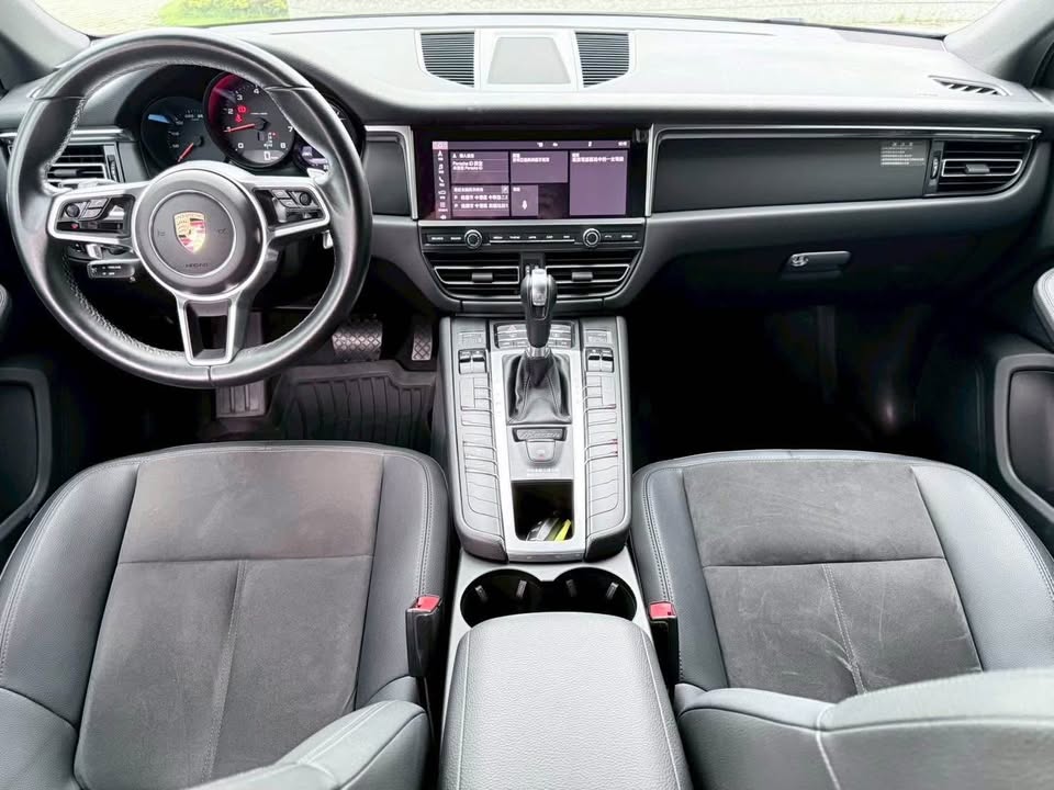 2020年 Porsche Macan 2.0 T 中古車照片 - Orange Garage
