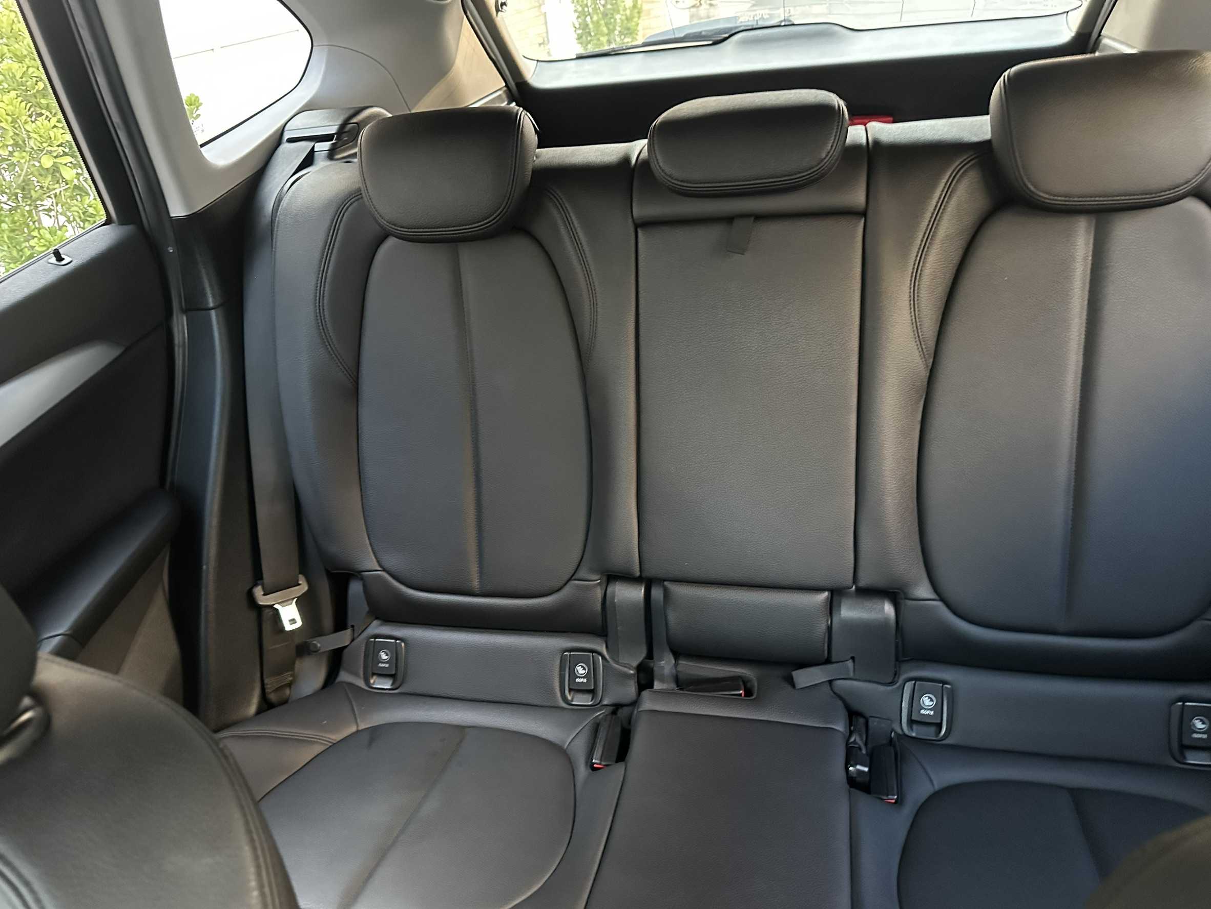 2016年 BMW X1 sDrive18d 中古車照片 - Orange Garage