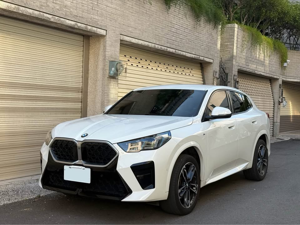 2024年 BMW X2 20i SDRIVE 中古車照片 - Orange Garage