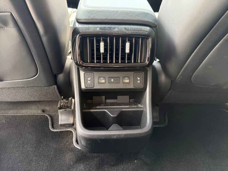 2023年 Hyundai Custin GLT-B VIP 中古車照片 - Orange Garage
