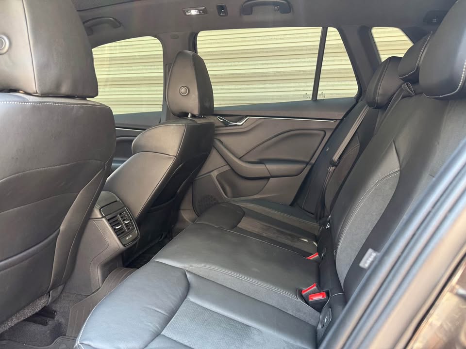 2023年 Škoda Kamiq 1.0 TSI 中古車照片 - Orange Garage