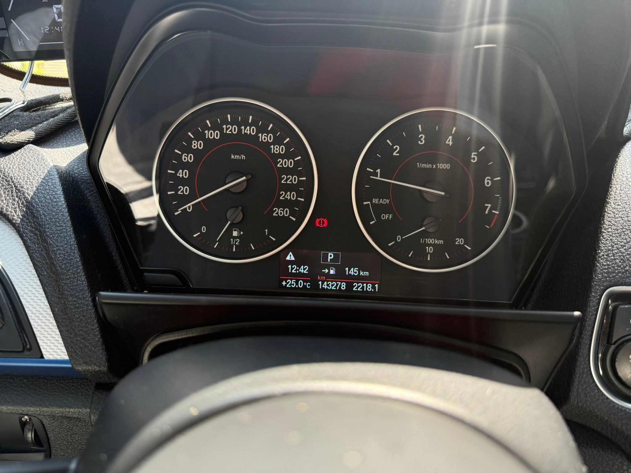 2016年 BMW 2 Series 220I M Coupe 中古車照片 - Orange Garage