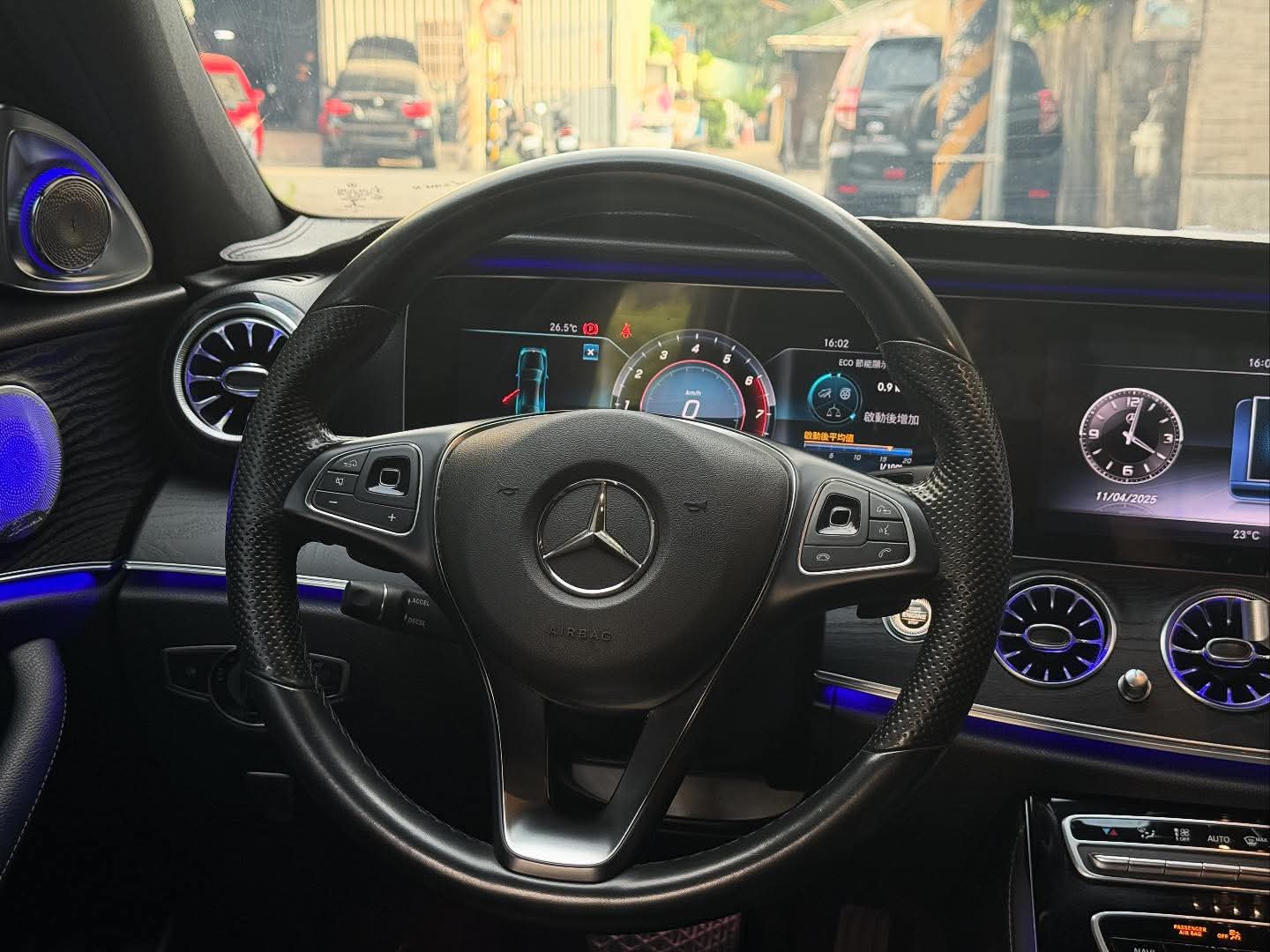 2017年 Mercedes-Benz E-Class E300 AMG P1 中古車照片 - Orange Garage