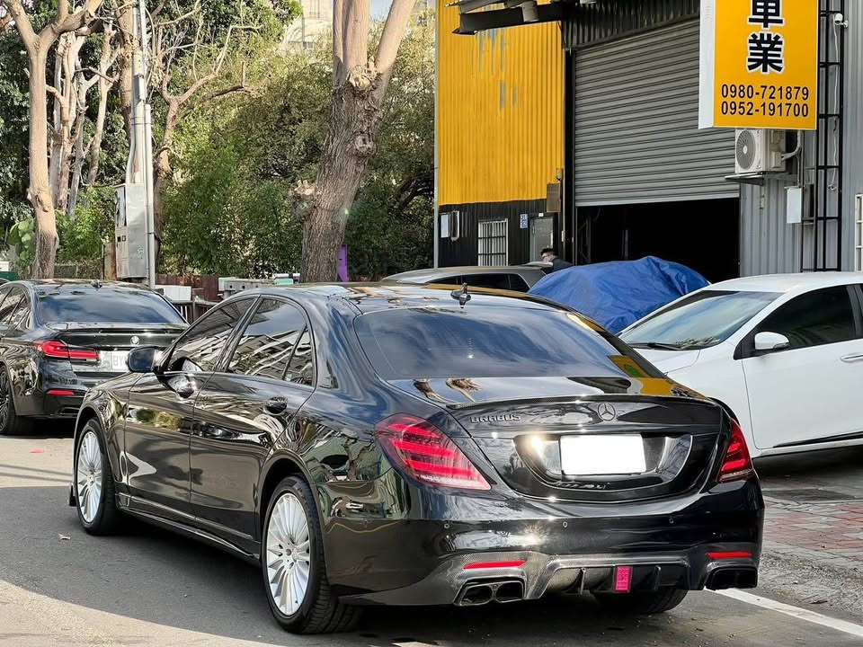 2014年 Mercedes-Benz S-Class S400 AMG 中古車照片 - Orange Garage
