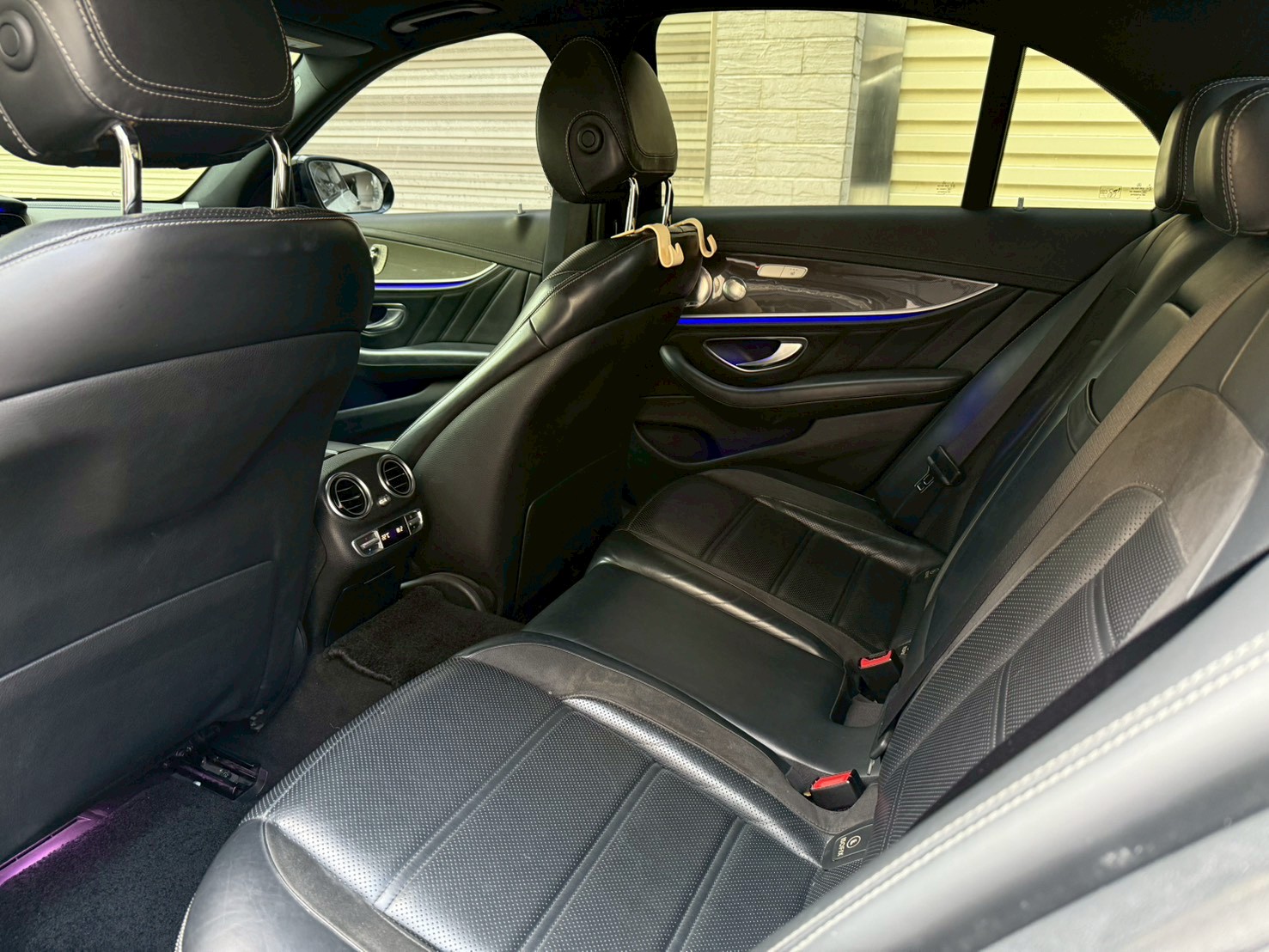 2016年 Mercedes-Benz AMG E43 中古車照片 - Orange Garage
