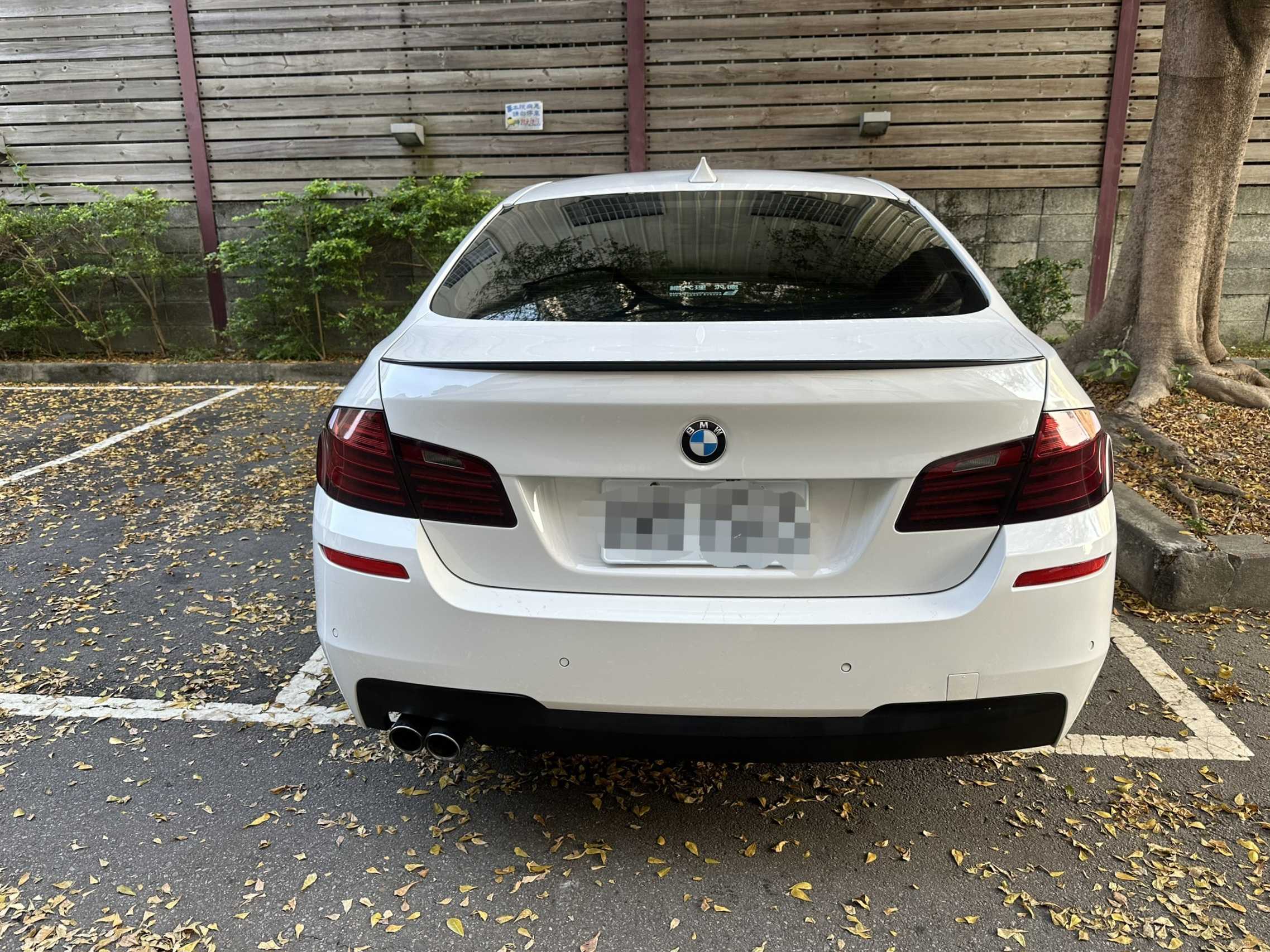2014年 BMW 5 Series 520d 中古車照片 - 澄色車庫