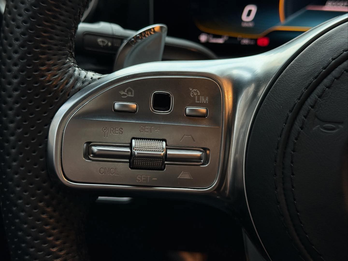2019年 Mercedes-Benz CLA 35 AMG Shooting Brake 中古車照片 - Orange Garage
