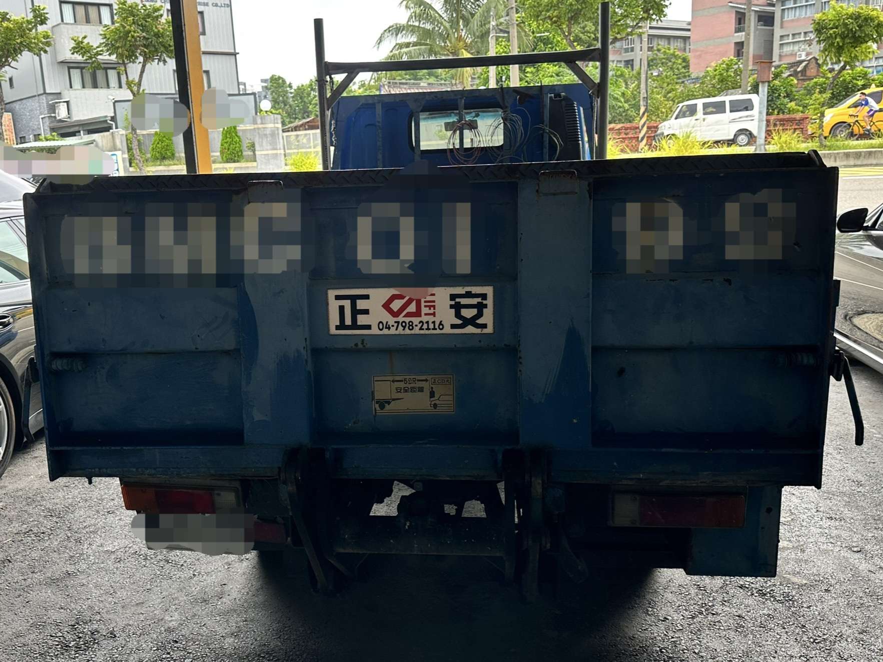 2007年 Mitsubishi Canter Fuso Canter 3.49 噸 中古車照片 - 澄色車庫