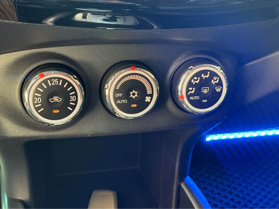 2010年 Mitsubishi Outlander 尊貴型 中古車照片 - Orange Garage