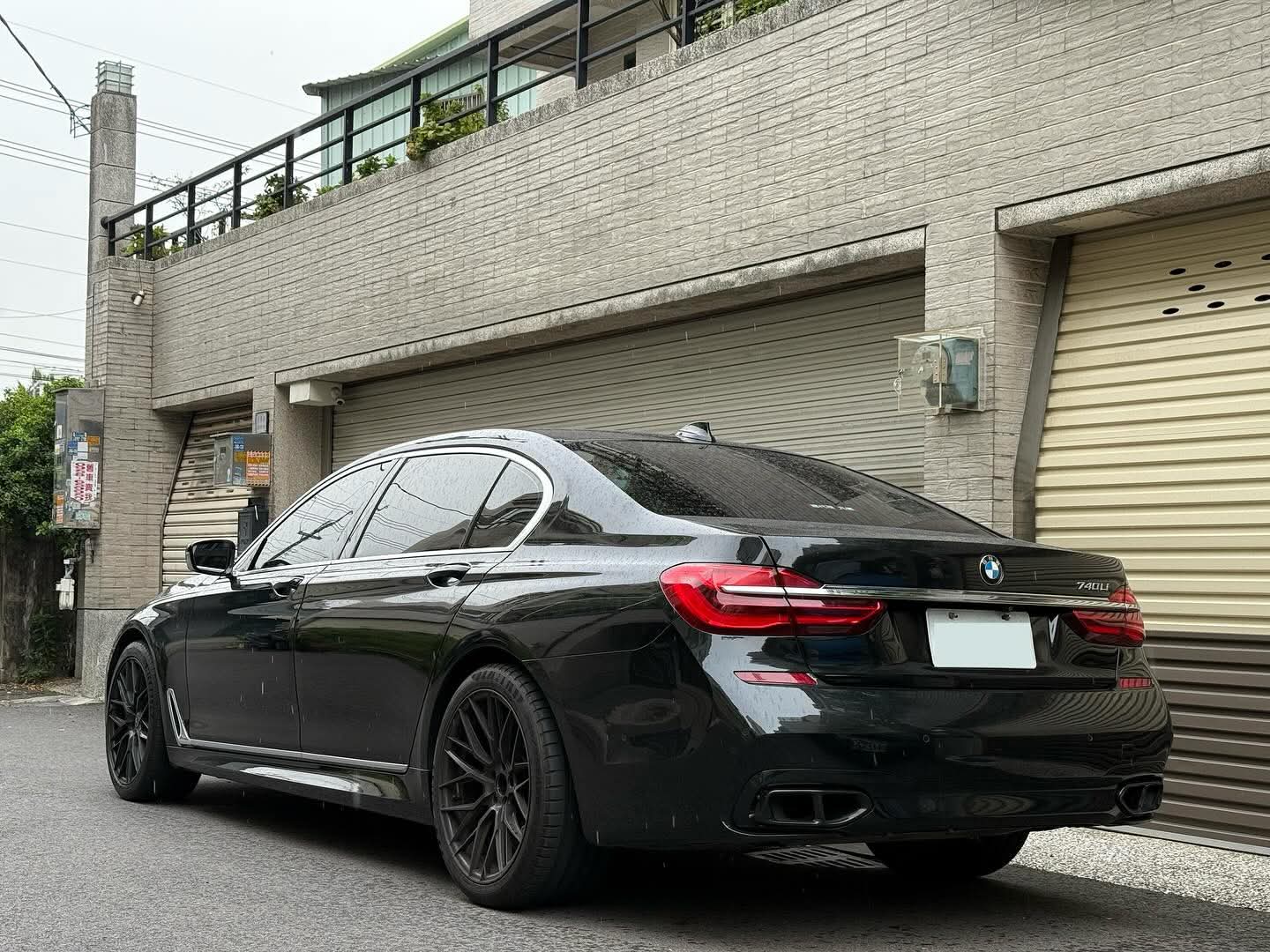 2016年 BMW 7 Series 740LI 中古車照片 - Orange Garage