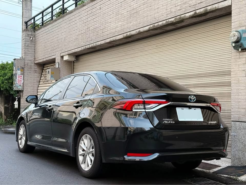 2020年 Toyota Corolla Altis Hybrid 尊爵 中古車照片 - Orange Garage