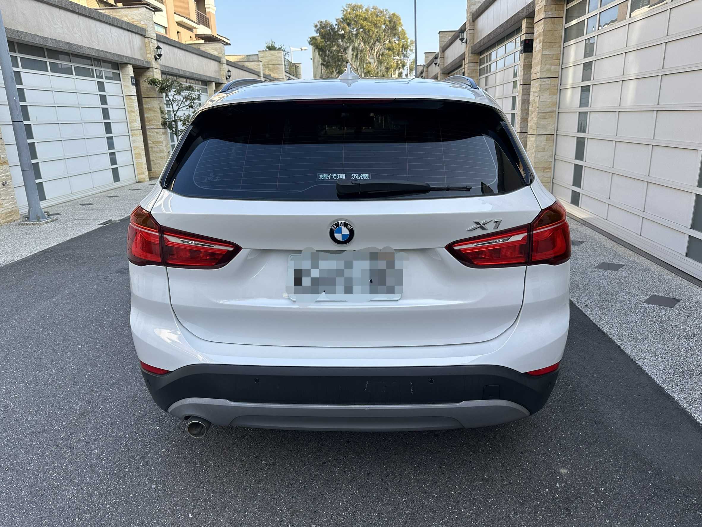 2016年 BMW X1 sDrive18d 中古車照片 - Orange Garage
