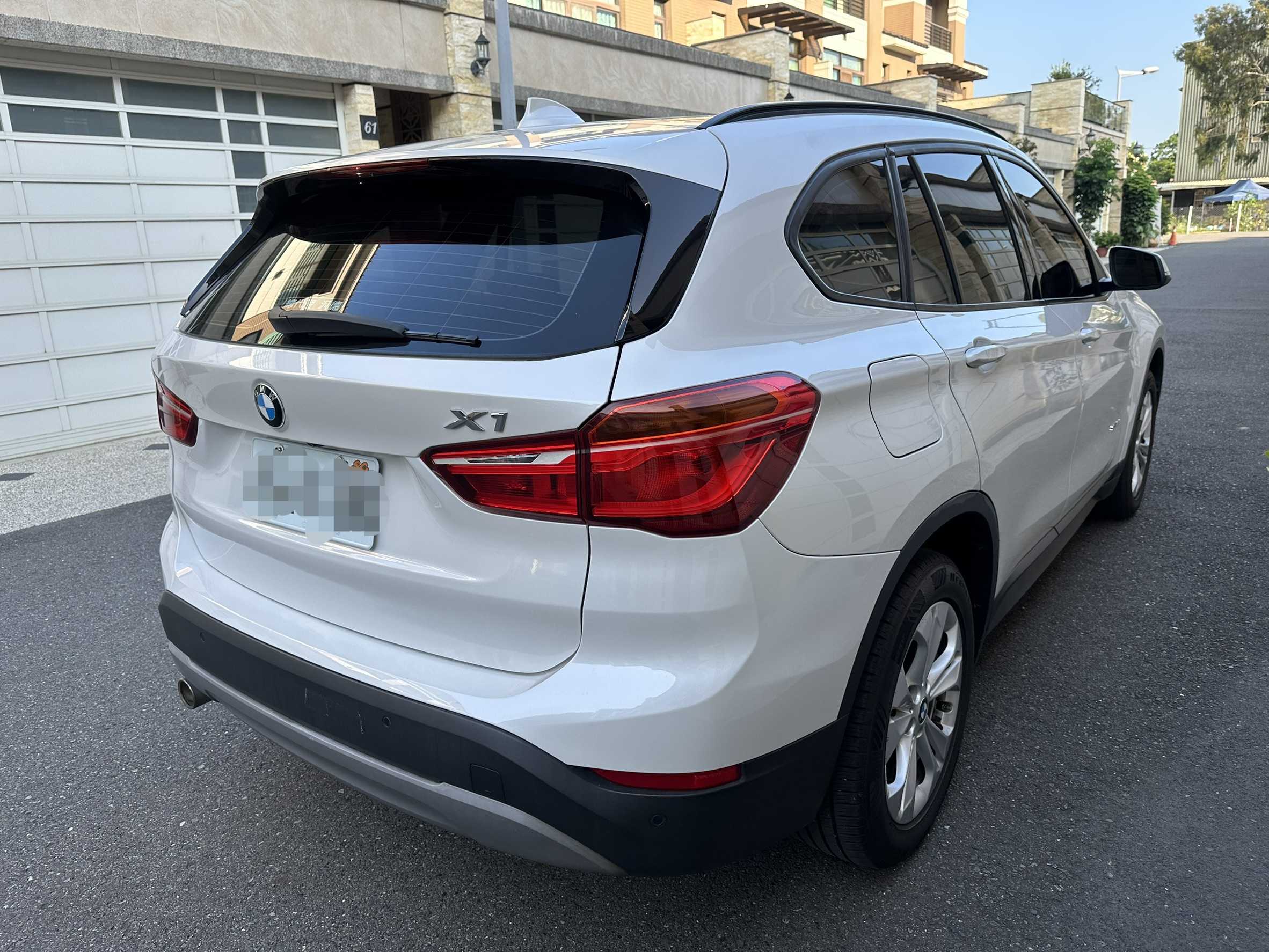 2016年 BMW X1 sDrive18d 中古車照片 - Orange Garage