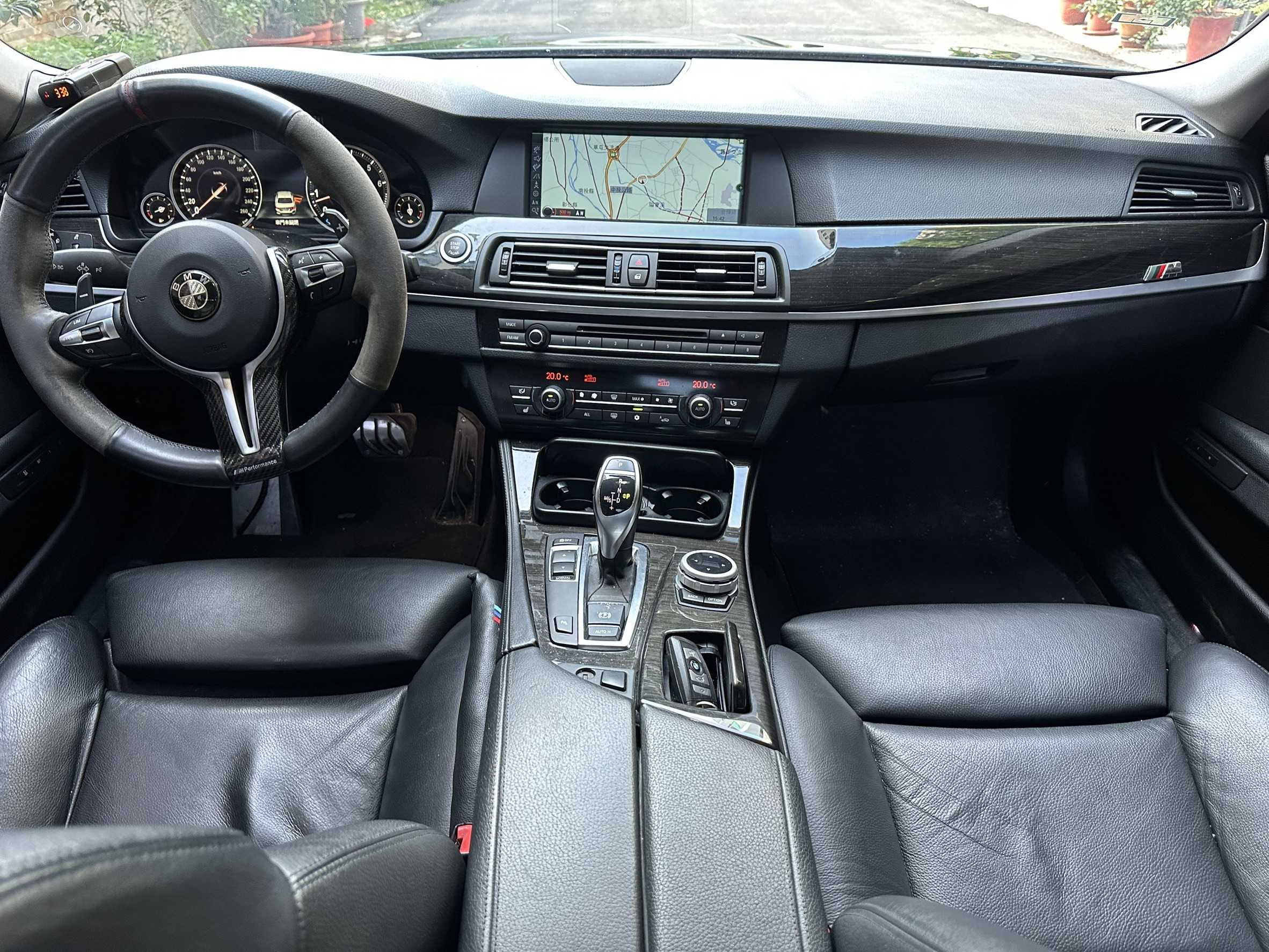 2011年 BMW 5 Series 535i M版 中古車照片 - 澄色車庫